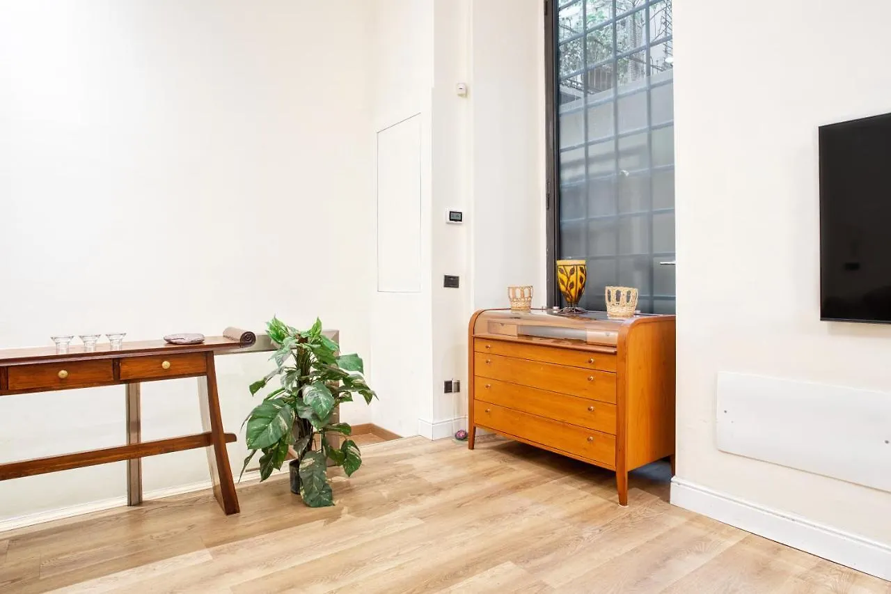Joivy Modern And Spacious Family Flat Milan Italy