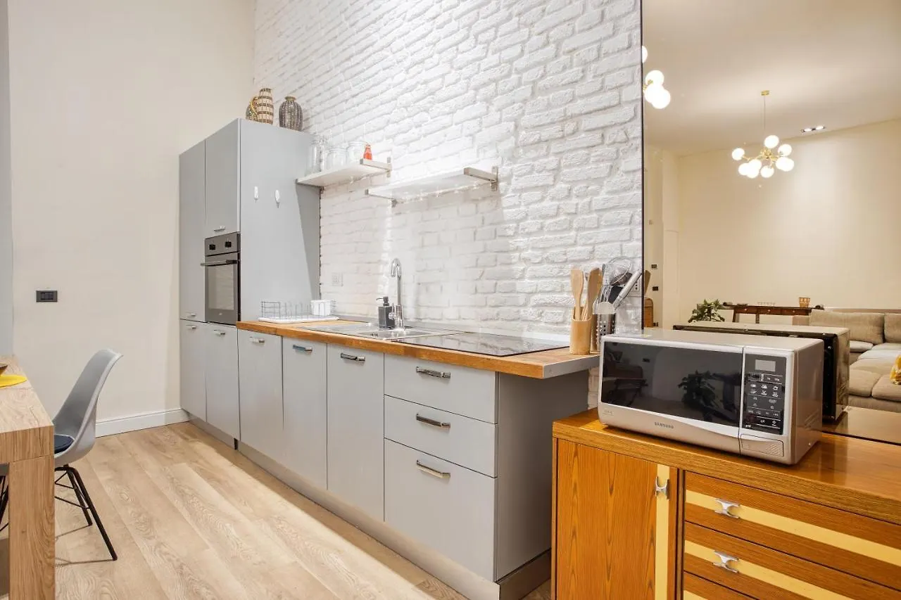 Joivy Modern And Spacious Family Flat 밀라노 0*,