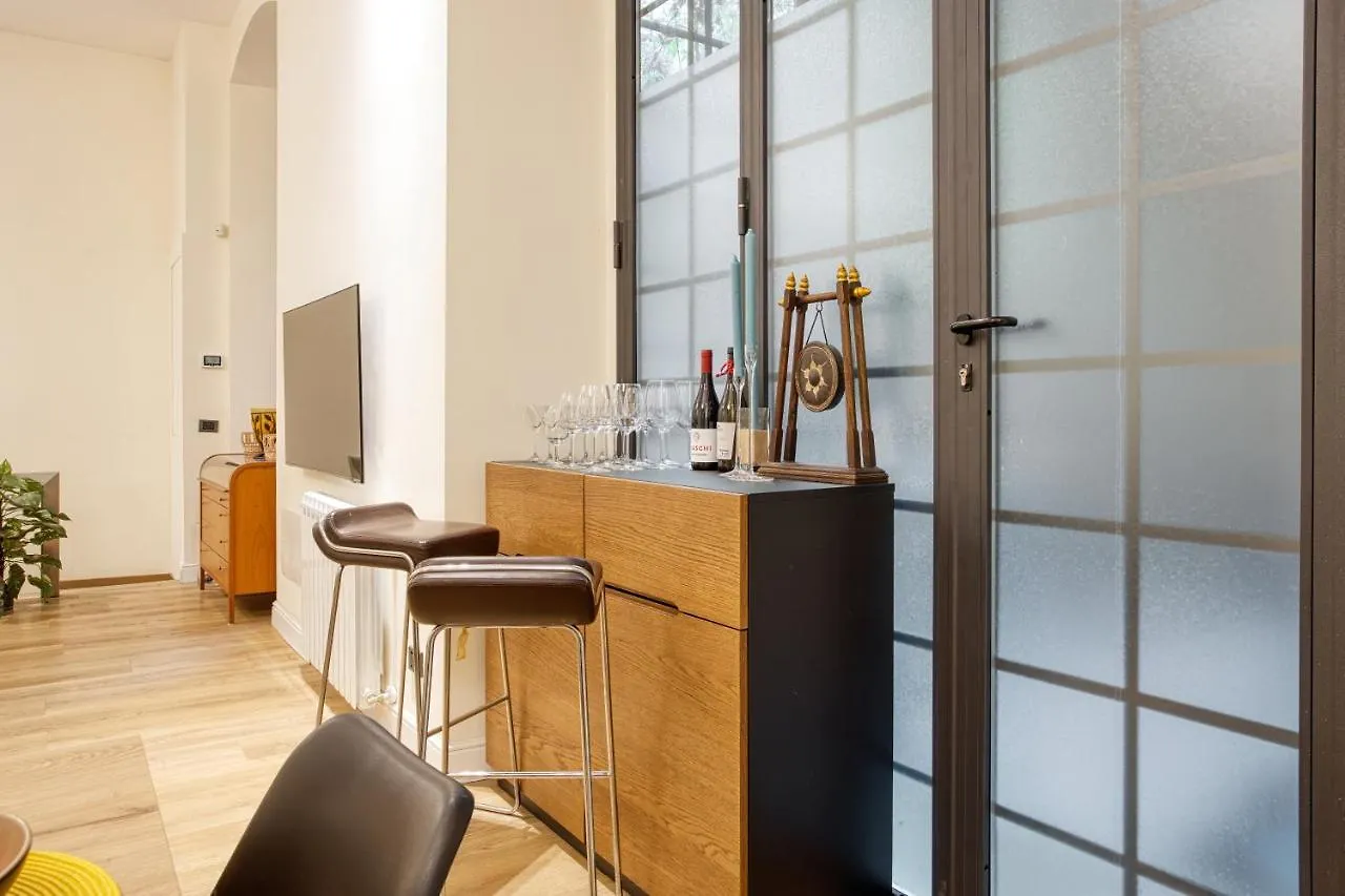 Joivy Modern And Spacious Family Flat 밀라노